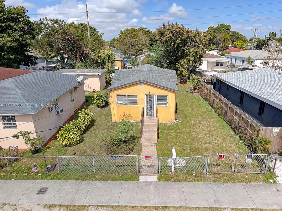 1733 NW 66th St, Miami, FL 33147 - #2
