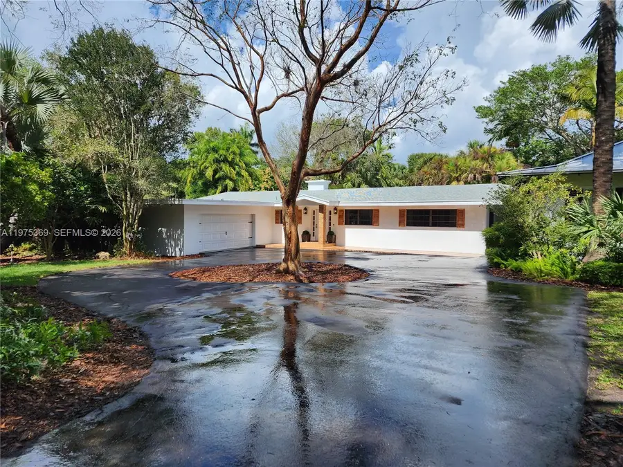 6065 SW 133rd St, Pinecrest, FL 33156 - #2