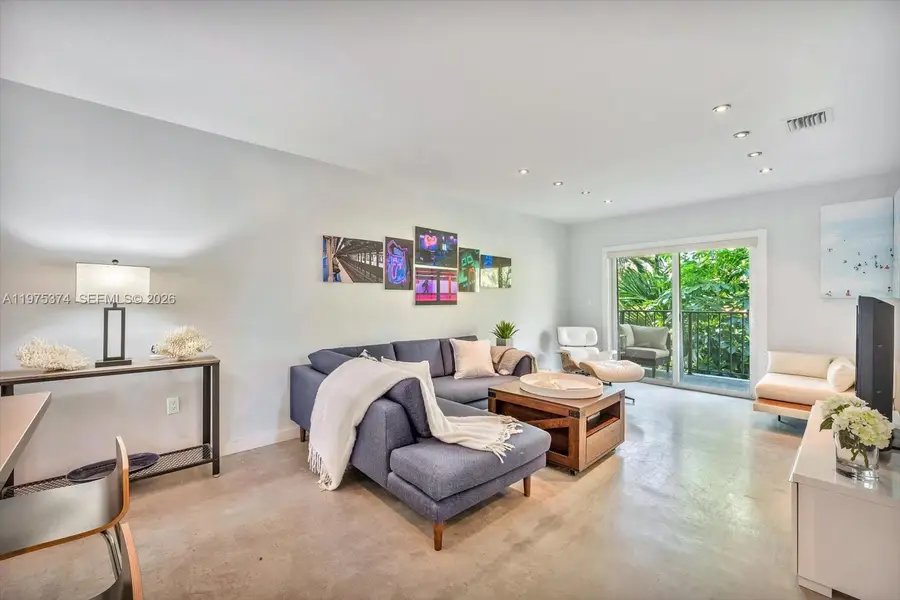 1821 Jefferson Ave #301, Miami Beach, FL 33139 - #2