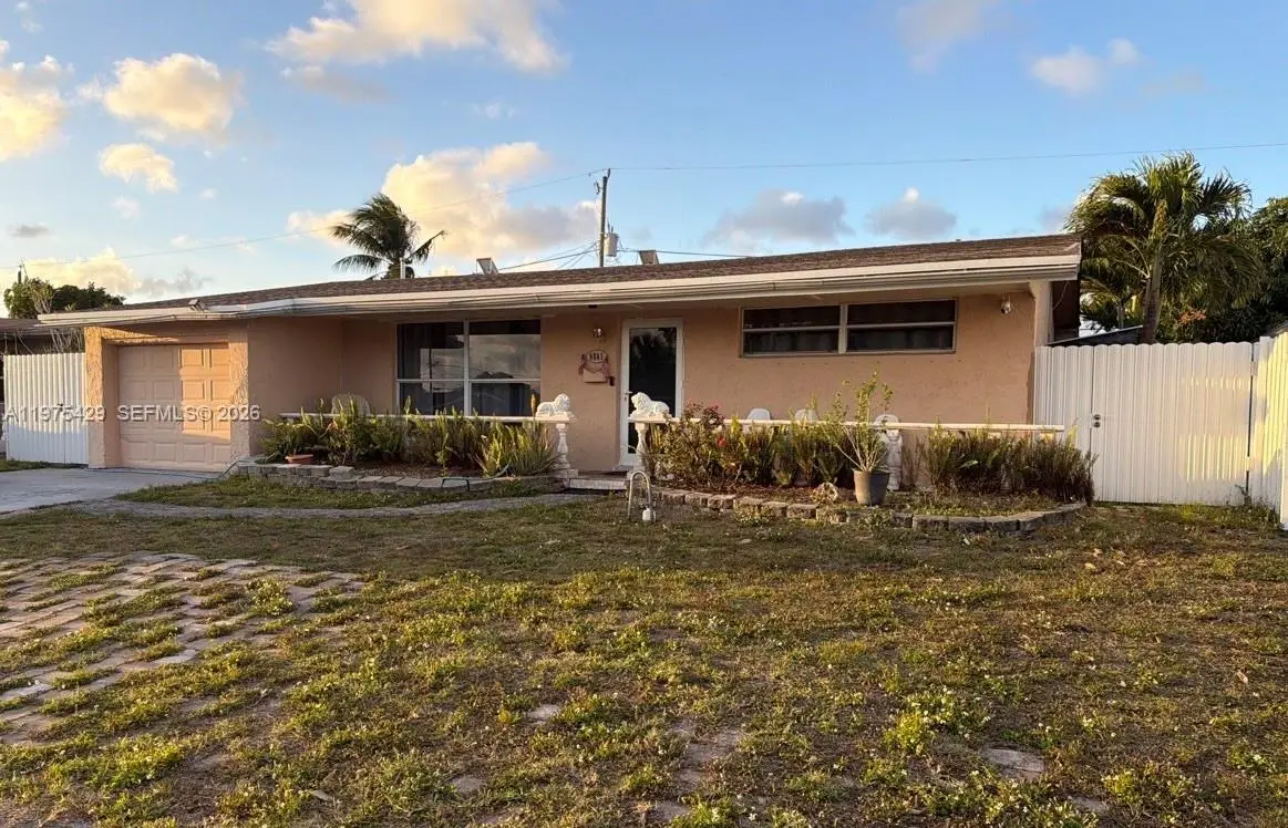 8641 NW 25th Ct, Sunrise, FL 33322 - #1