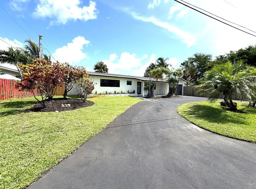 4021 NE 17th Ter, Oakland Park, FL 33334 - #2