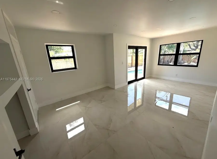 4021 NE 17th Ter, Oakland Park, FL 33334 - #3