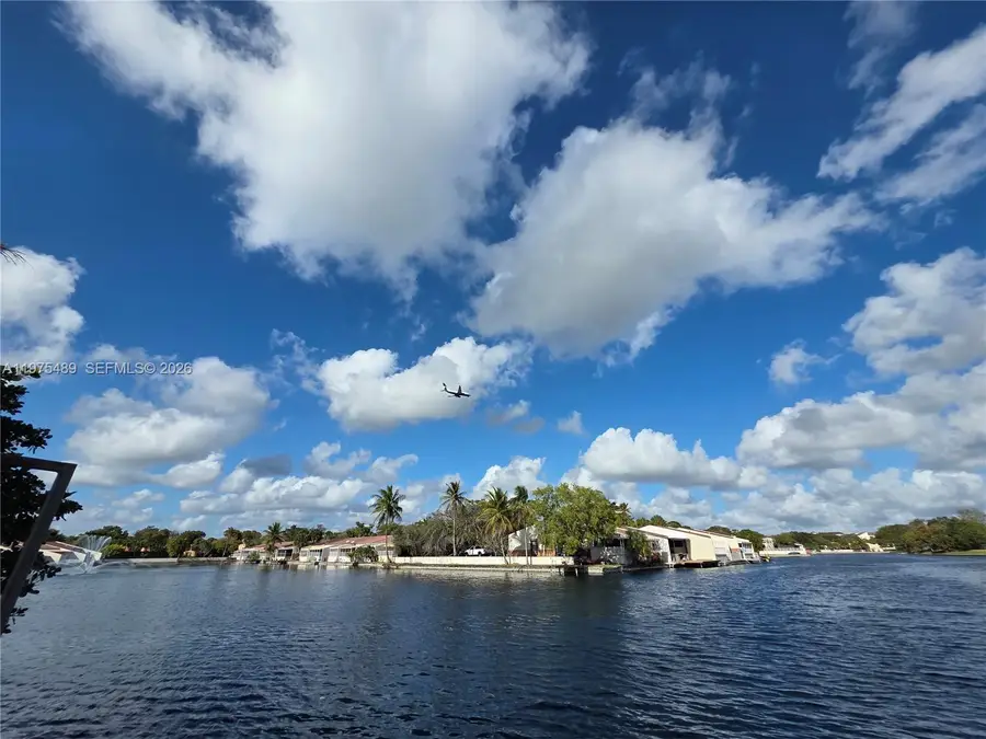 7282 Jacaranda Ln, Miami Lakes, FL 33014 - #2