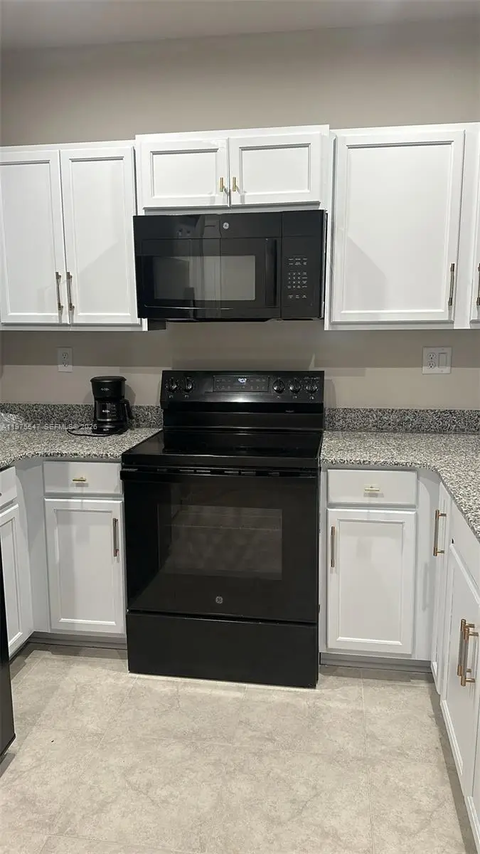 1070 NW 6th Ter, Florida City, FL 33034 - #2