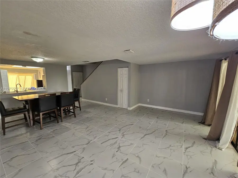 8837 NW 48th St, Sunrise, FL 33351 - #2