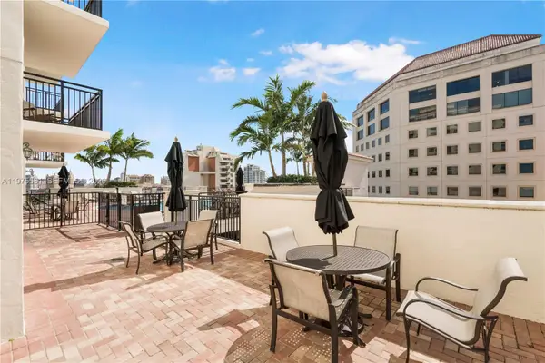 888 S Douglas Rd #404, Coral Gables, FL 33134