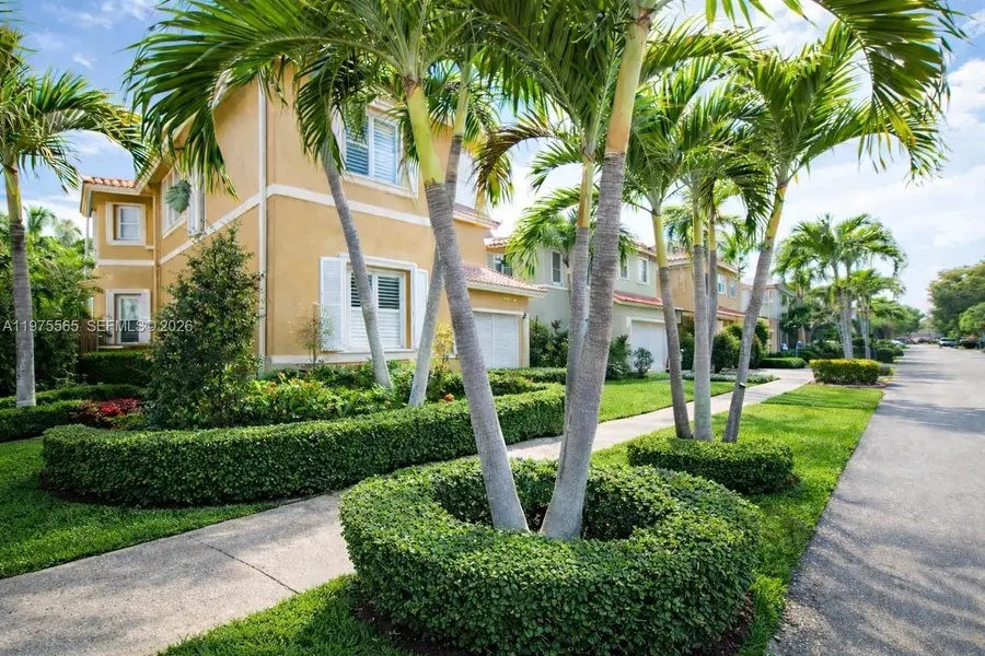 15542 SW 112th Dr, Miami, FL 33196 - #2
