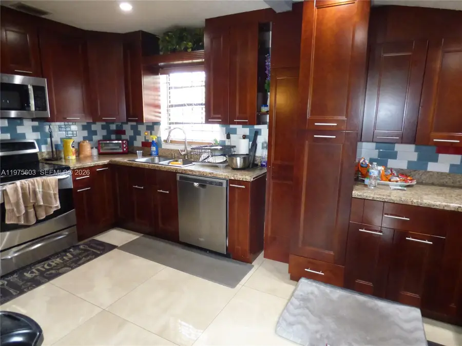 18813 NW 32nd Ave, Miami Gardens, FL 33056 - #3