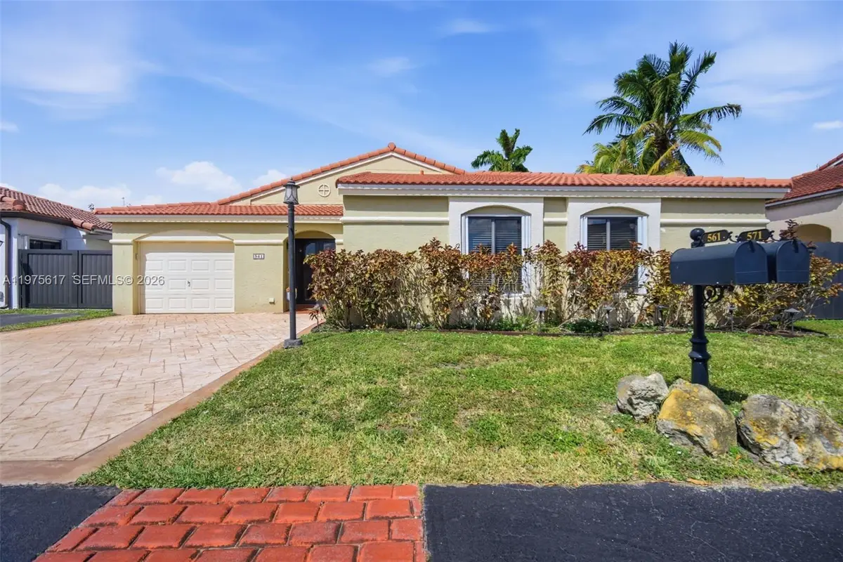 561 SW 87th Ct, Miami, FL 33174 - #1