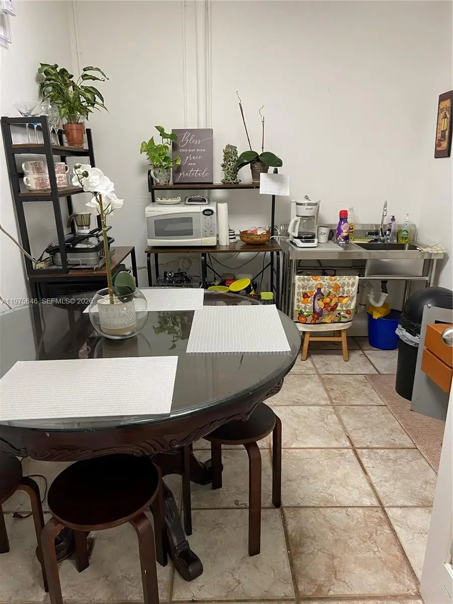 5601 Collins Ave, Miami Beach, FL 33140 - #3