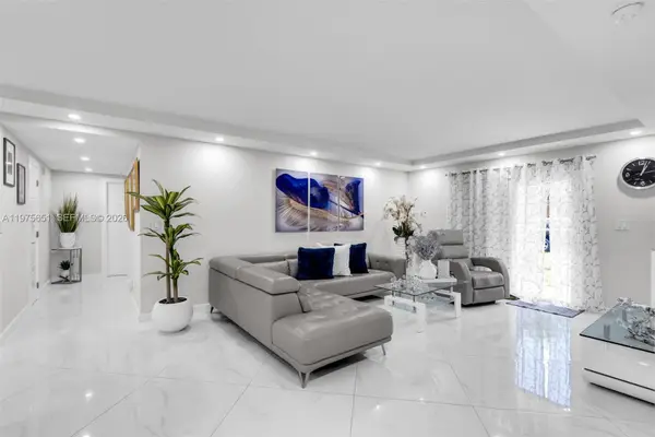 18111 NW 68th Ave #G104, Hialeah, FL 33015