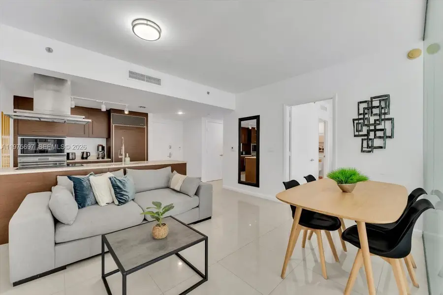 485 Brickell Ave #1807, Miami, FL 33131 - #3