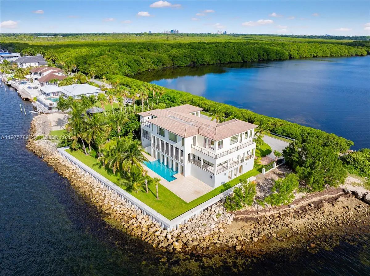 650 Lugo Ave, Coral Gables, FL 33156 - #1