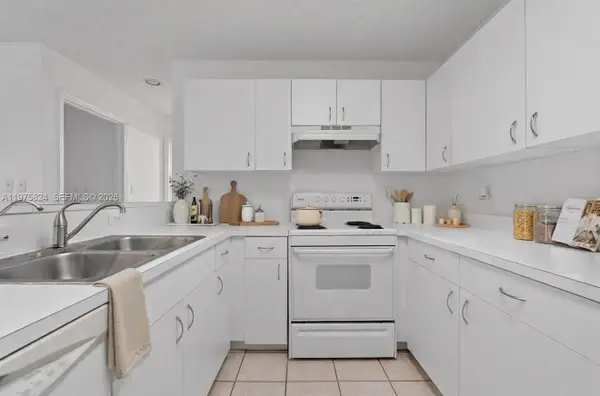 10111 W Atlantic Blvd #C3, Coral Springs, FL 33071