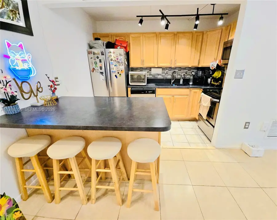 5767 Washington St #F2, Hollywood, FL 33023 - #2