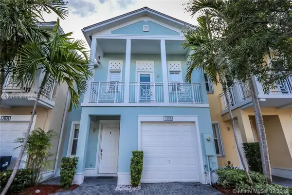 7406 NW 108th Path, Doral, FL 33178