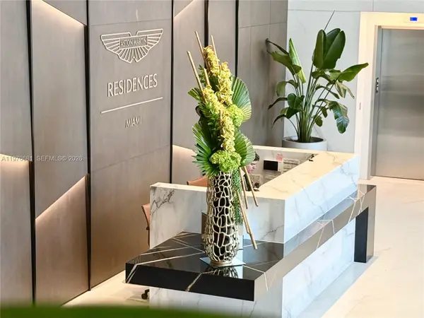 300 Biscayne Boulevard Way #3608W, Miami, FL 33131