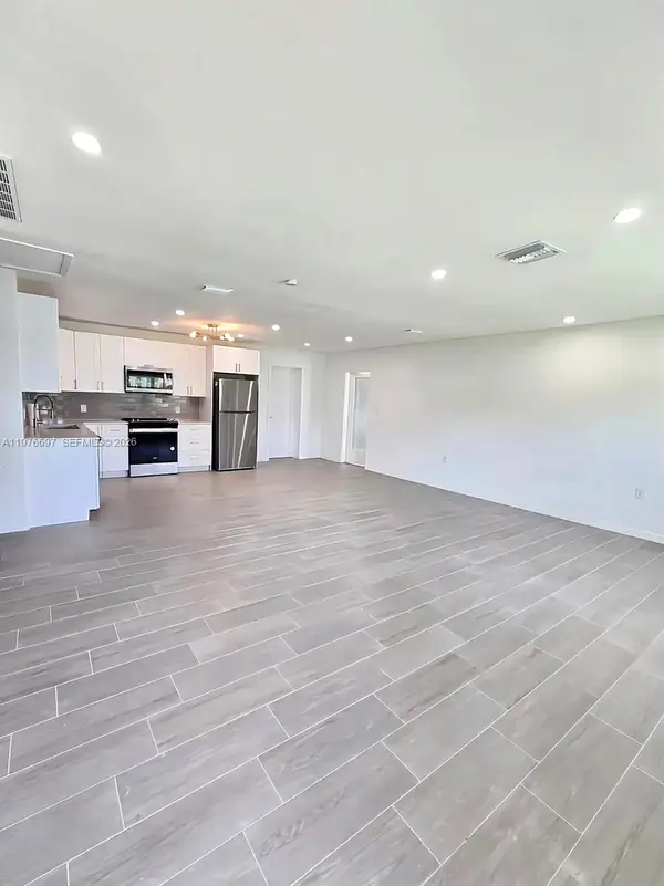 4438 E Riverside Drive, Fort Myers, FL 33905