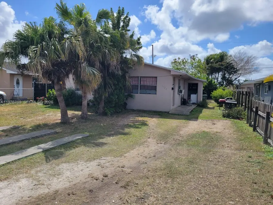 1120 NW 11th St, Homestead, FL 33030 - #2