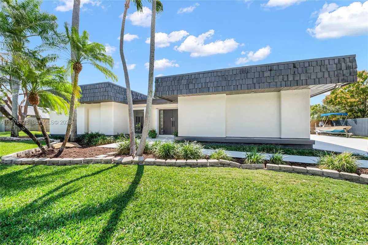 8360 SW 185th Ter, Cutler Bay, FL 33157 - #1