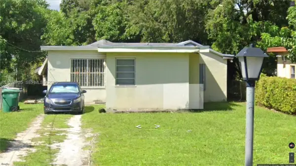 9416 NW 4th Ave, Miami, FL 33150