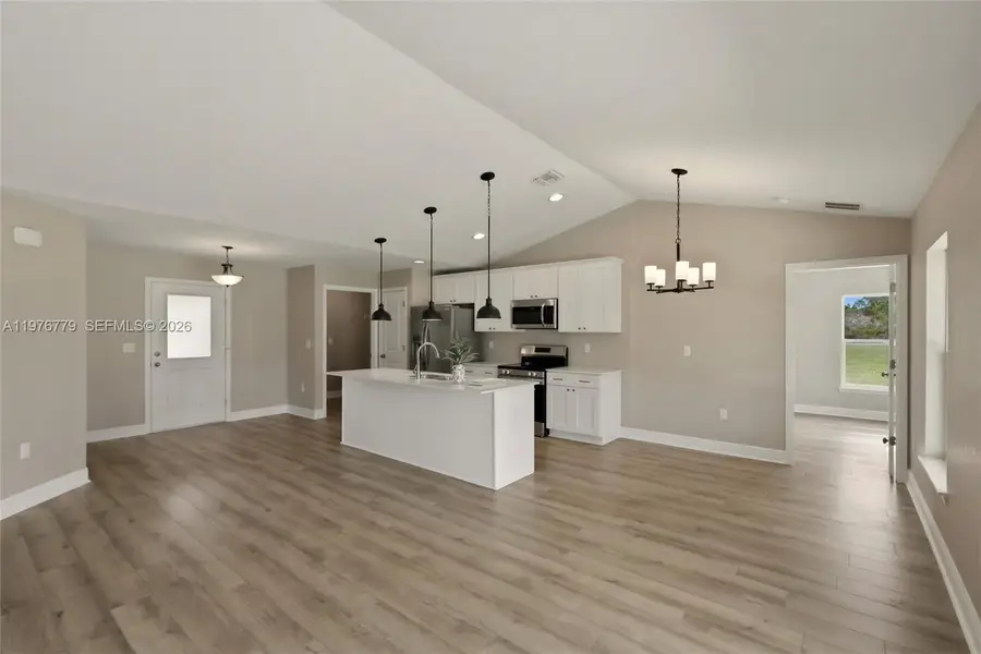 6809 Dickinson Drive, Sebring, FL 33872 - #3