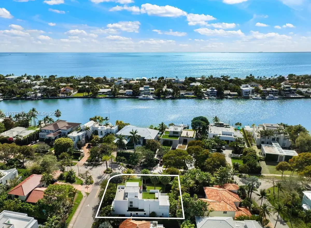 741 Harbor Dr, Key Biscayne, FL 33149 - #1