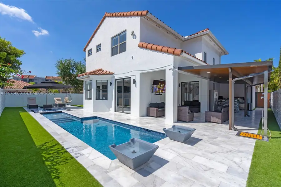 1005 NW 100th Ave, Miami, FL 33172 - #2