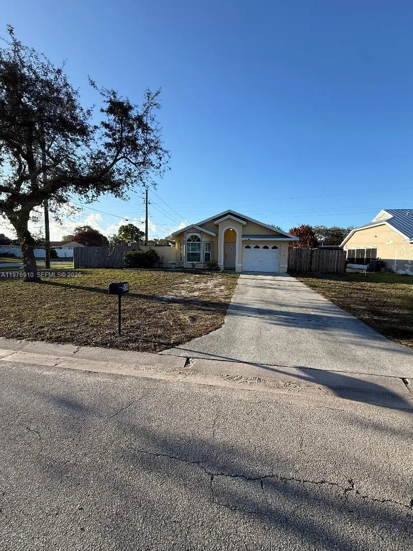 530 20th Pl Sw, Vero Beach, FL 32962 - #1