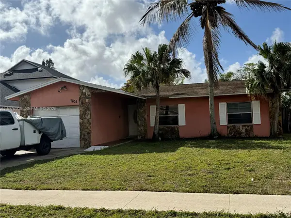 7704 SW 8th Ct, North Lauderdale, FL 33068