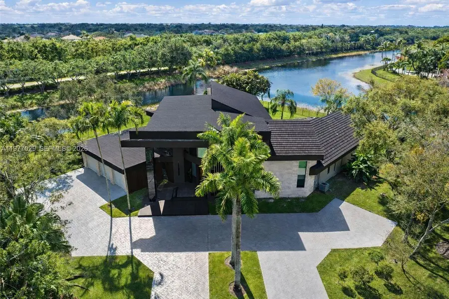 3560 Paddock Rd, Weston, FL 33331 - #2