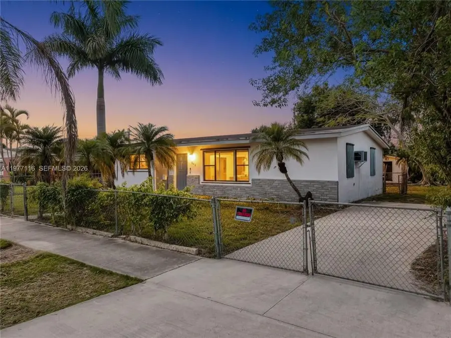 1610 NW 9th Ct, Homestead, FL 33030 - #2