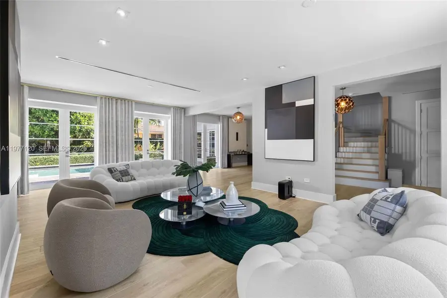 2887 Pine Tree Dr, Miami Beach, FL 33140 - #3