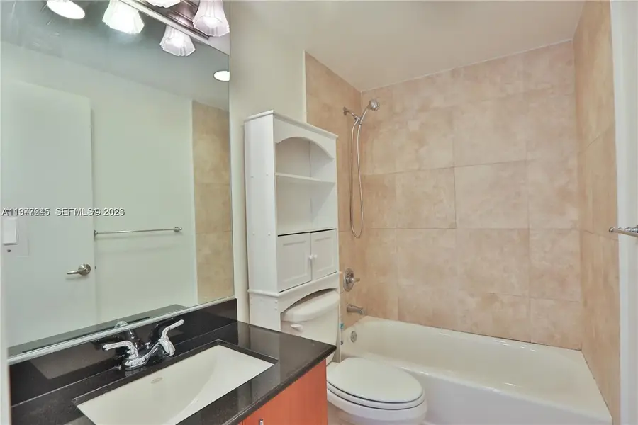 7501 E Treasure Dr #4K, North Bay Village, FL 33141 - #2