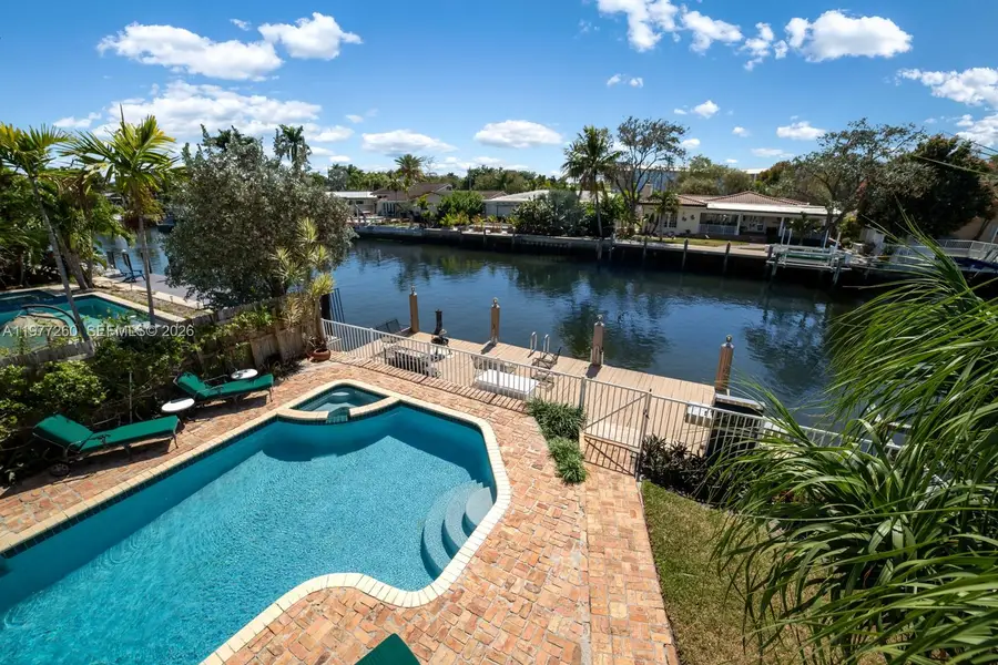 2046 NE 15th St, Fort Lauderdale, FL 33304 - #2