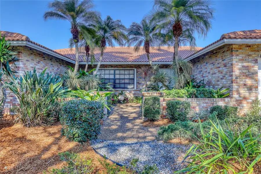 1048 NW 110th Ln, Coral Springs, FL 33071 - #3