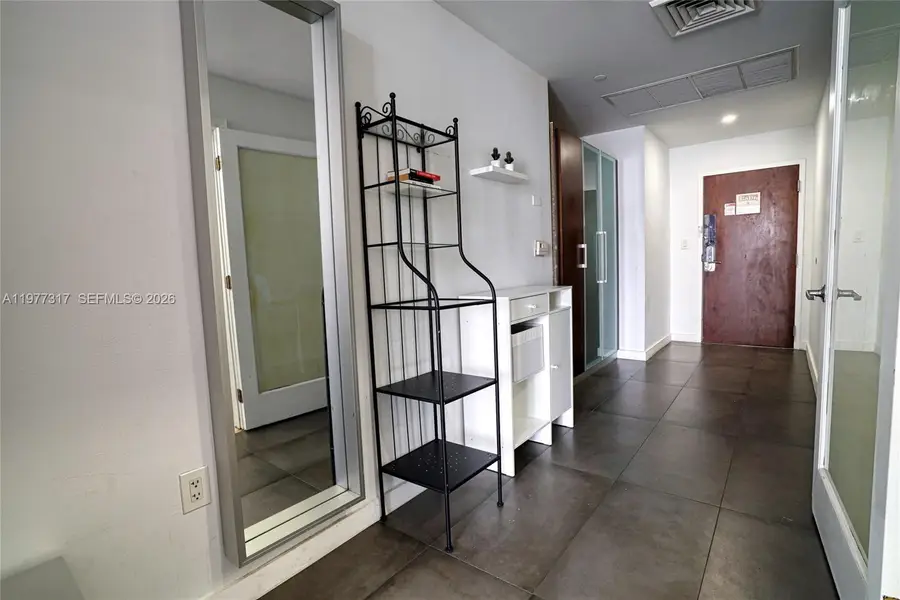 1052 Ocean Dr #C407, Miami Beach, FL 33139 - #2