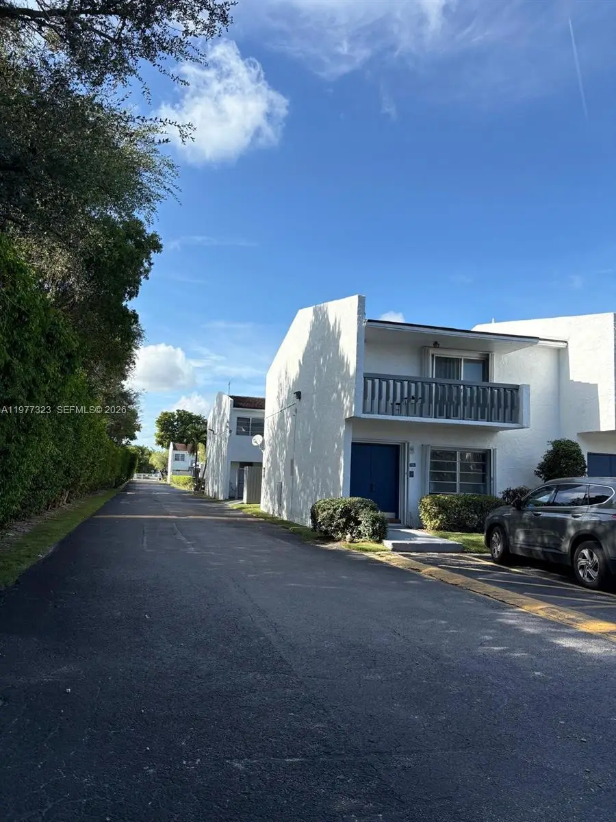 17180 SW 94th Ave #701, Palmetto Bay, FL 33157 - #2