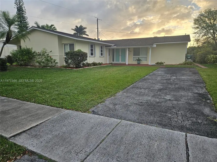 19112 SW 95th Ave, Cutler Bay, FL 33157 - #3