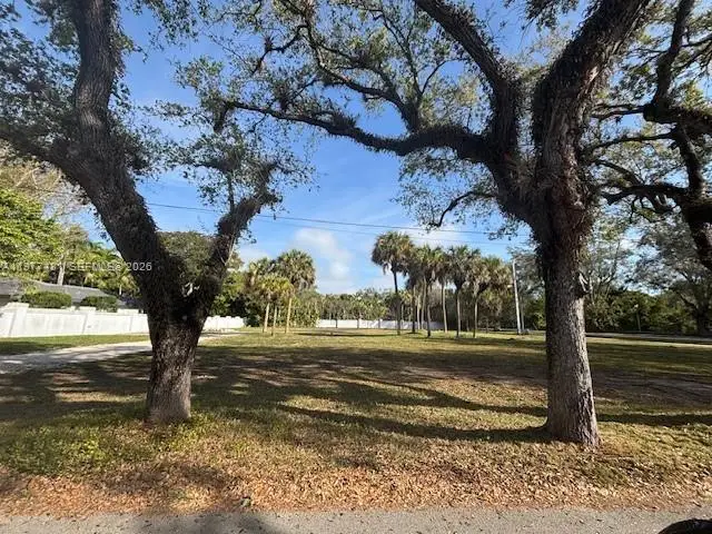 9506 SW 57th Ave, Pinecrest, FL 33156 - #2