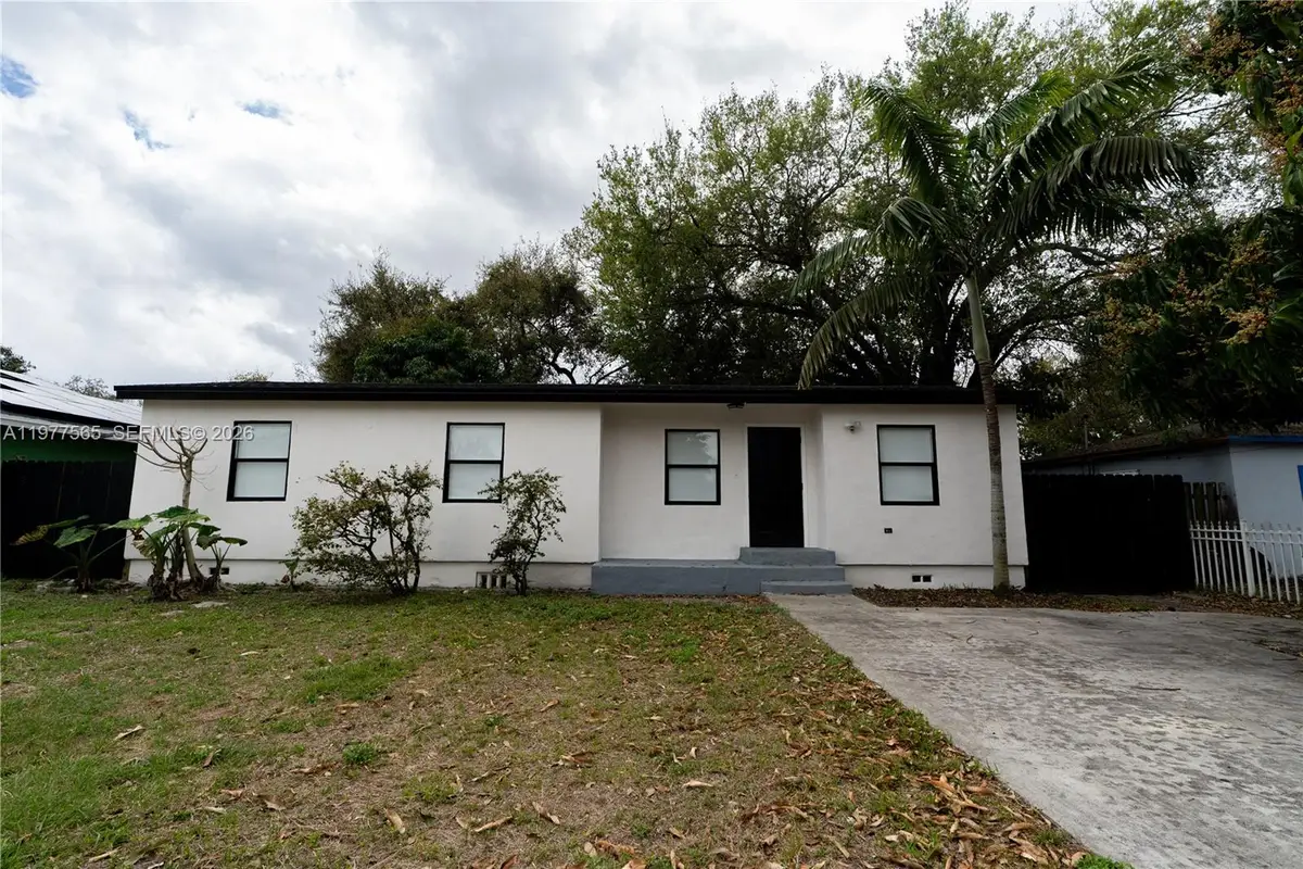 2250 NW 154th St, Miami Gardens, FL 33054 - #1