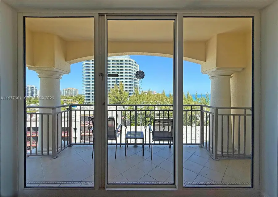 601 N Fort Lauderdale Beach Blvd #712, Fort Lauderdale, FL 33304 - #2