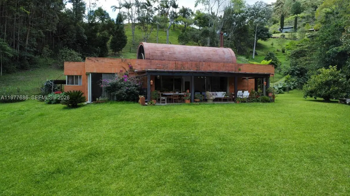 183 Parcelacion El Yarumo, Andover, MA 055010 - #1