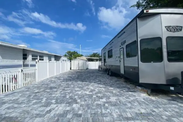 325 Calusa St, Key Largo, FL 33037