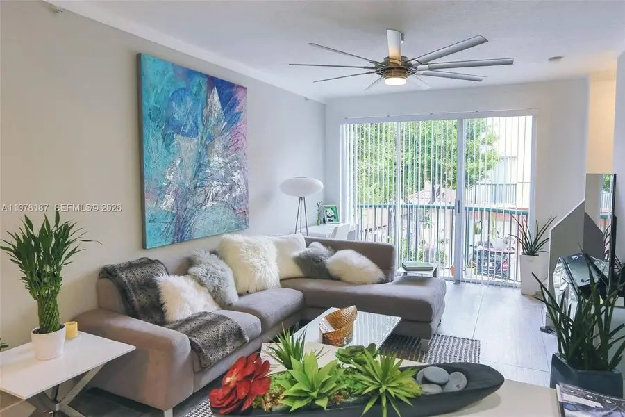 2107 SE 10th Ave #833, Fort Lauderdale, FL 33316 - #2