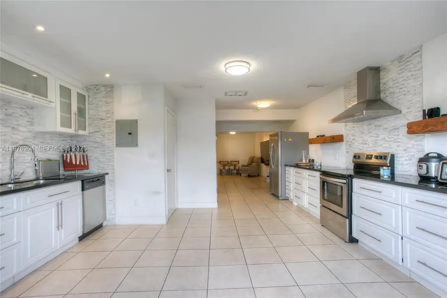 7389 W 18th Ave, Hialeah, FL 33014 - #3