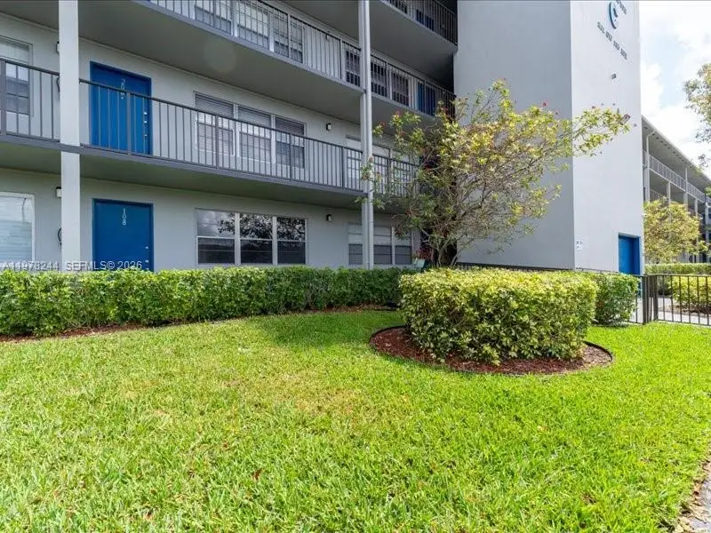 301 SW 135th Ave #108C, Pembroke Pines, FL 33027 - #2