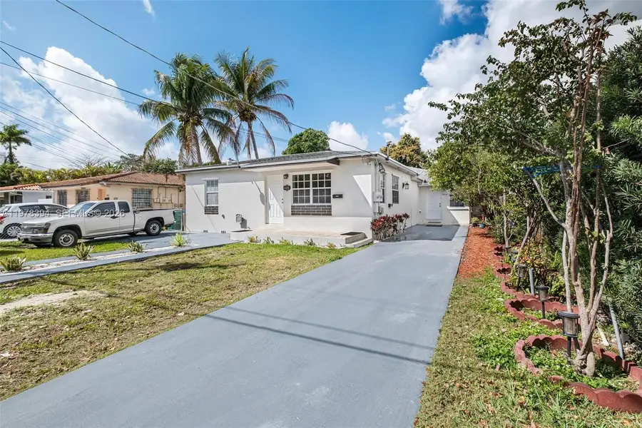 2862 SW 38th Ct, Miami, FL 33134 - #3