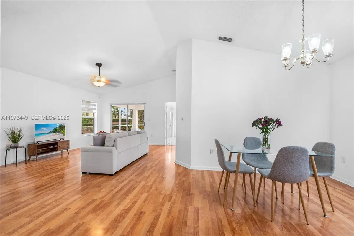 2020 SE 5th Pl, Homestead, FL 33033 - #1