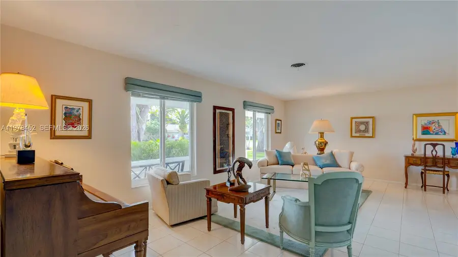 8955 SW 85th Ter, Miami, FL 33173 - #2